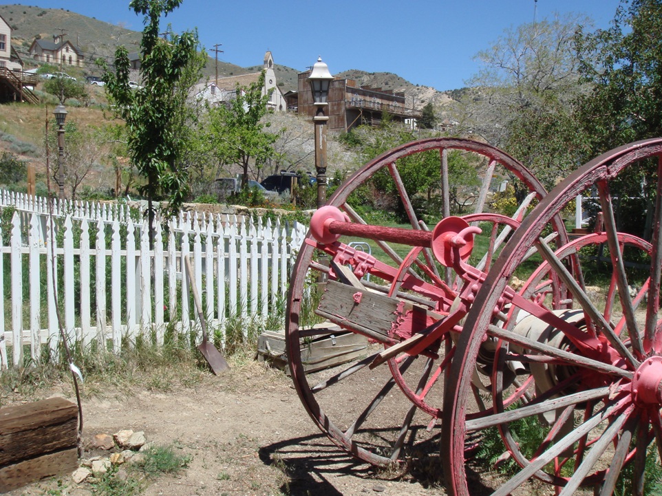 Fire hose cart and town